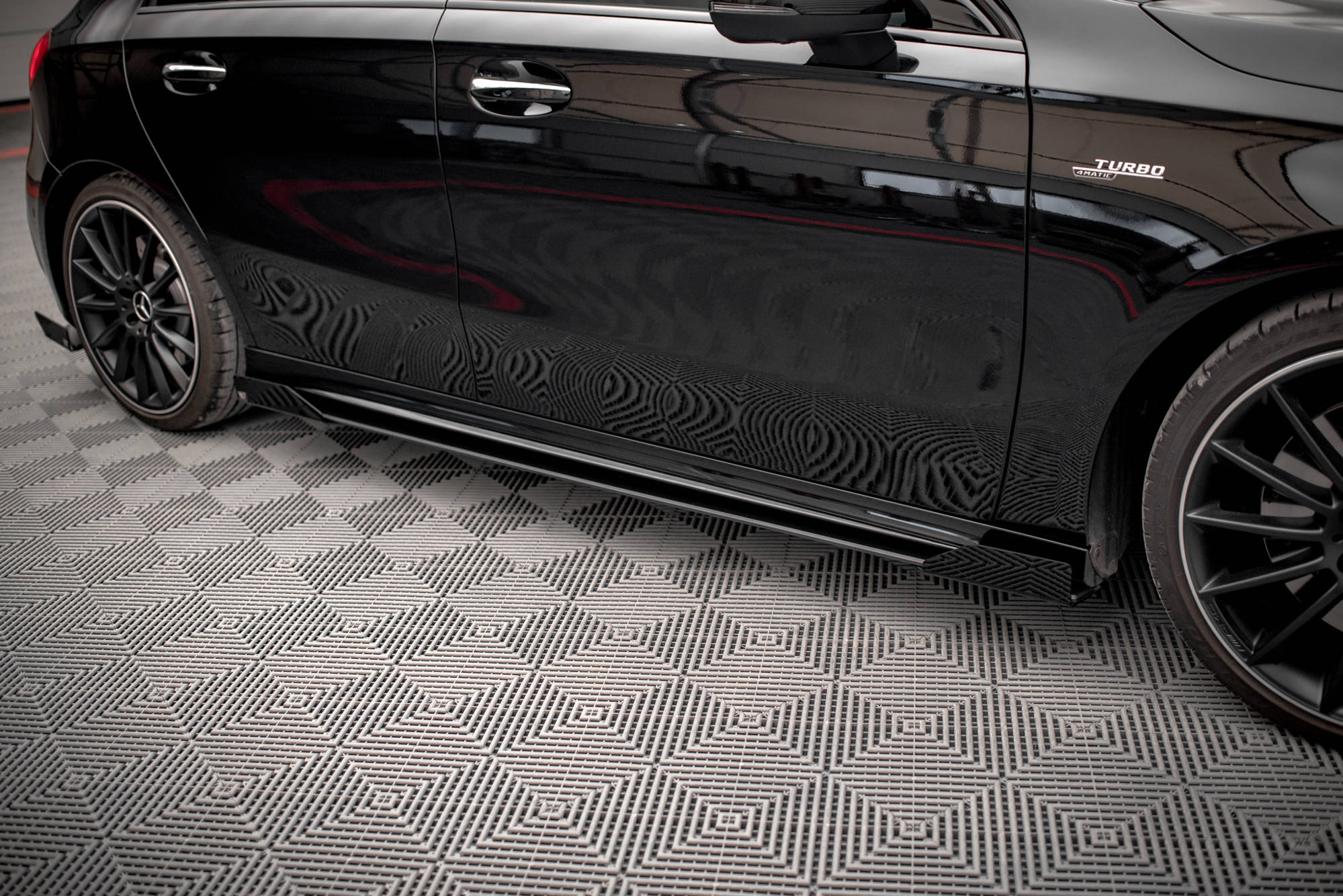 Street Pro Side Skirts Diffusers + Flaps Mercedes A35 AMG / AMG-Line Aero Pack W177 - Image 3
