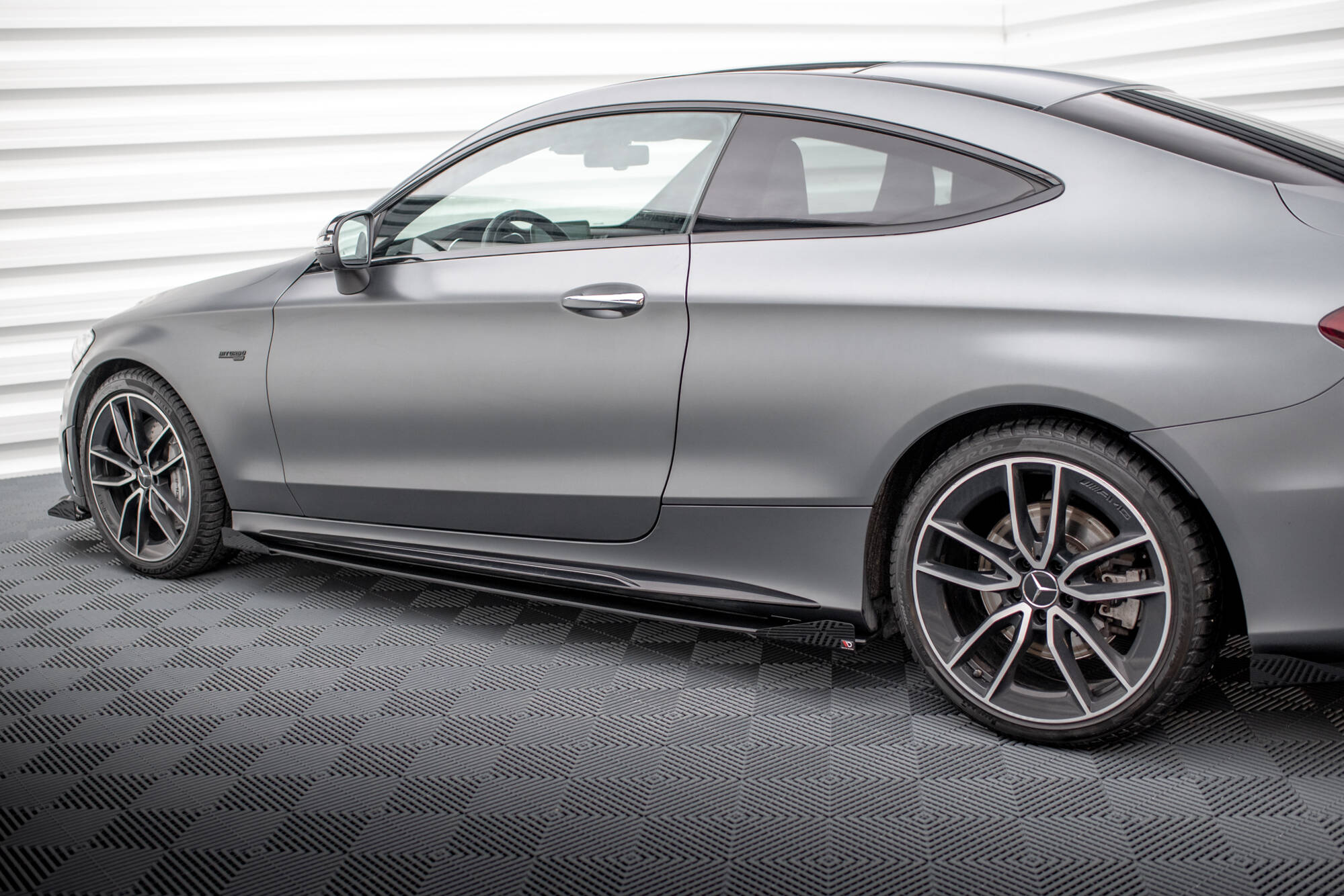 Street Pro Side Skirts Diffusers + Flaps Mercedes-AMG C43 Coupe / Cabrio C205 Facelift / A205 Facelift - Image 3