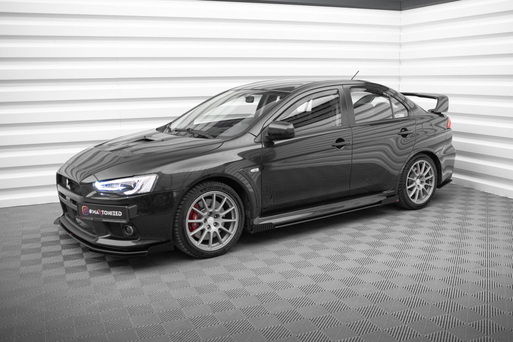 Street Pro Side Skirts Diffusers + Flaps Mitsubishi Lancer EVO X - Image 2