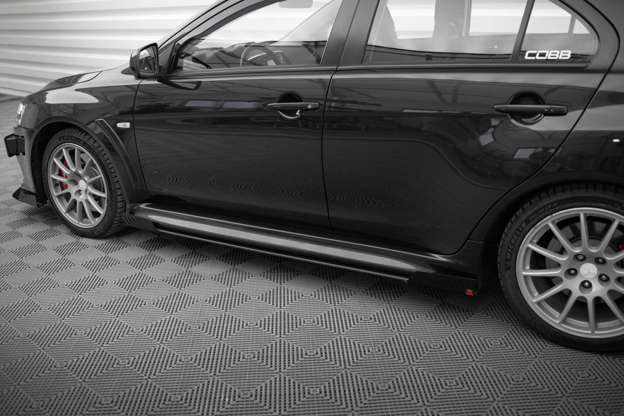 Street Pro Side Skirts Diffusers + Flaps Mitsubishi Lancer EVO X - Image 3