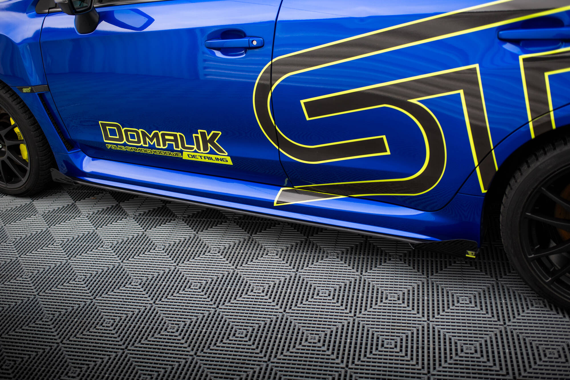 Street Pro Side Skirts Diffusers + Flaps Subaru WRX STI Mk1 - Image 3