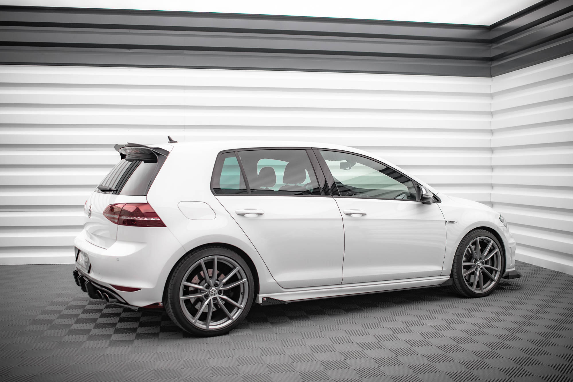 Street Pro Side Skirts Diffusers + Flaps Volkswagen Golf R Mk7 - Image 2