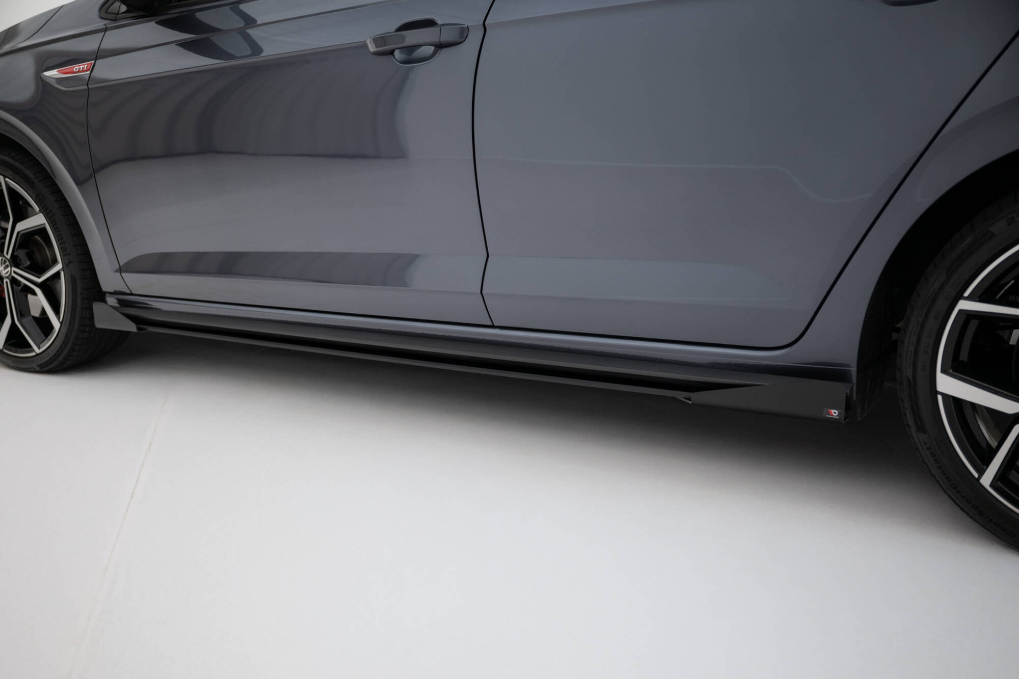 Street Pro Side Skirts Diffusers + Flaps Volkswagen Polo GTI Mk6 Facelift - Image 3