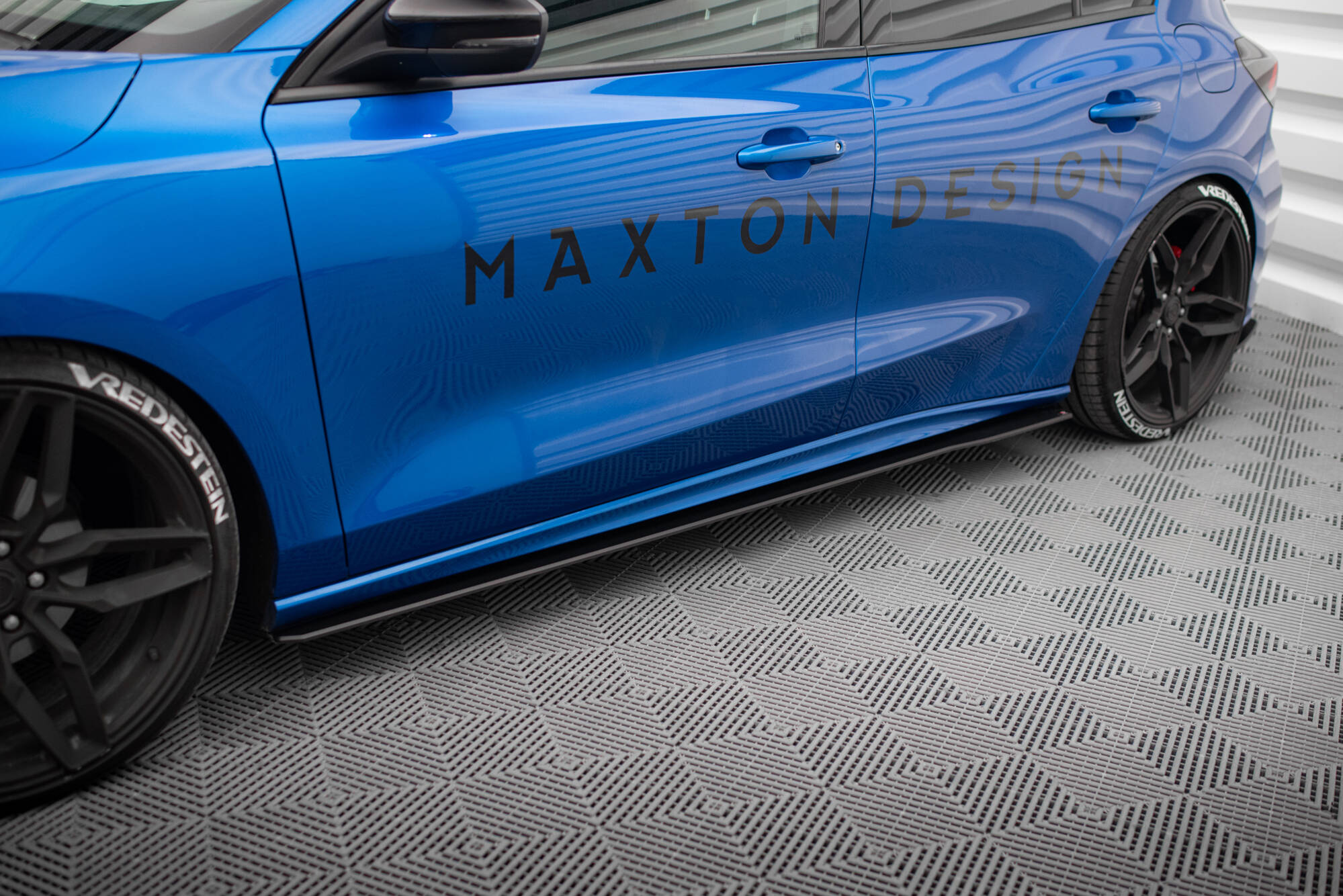 Street Pro Side Skirts Diffusers Ford Focus ST / ST-Line Mk4 - Image 5