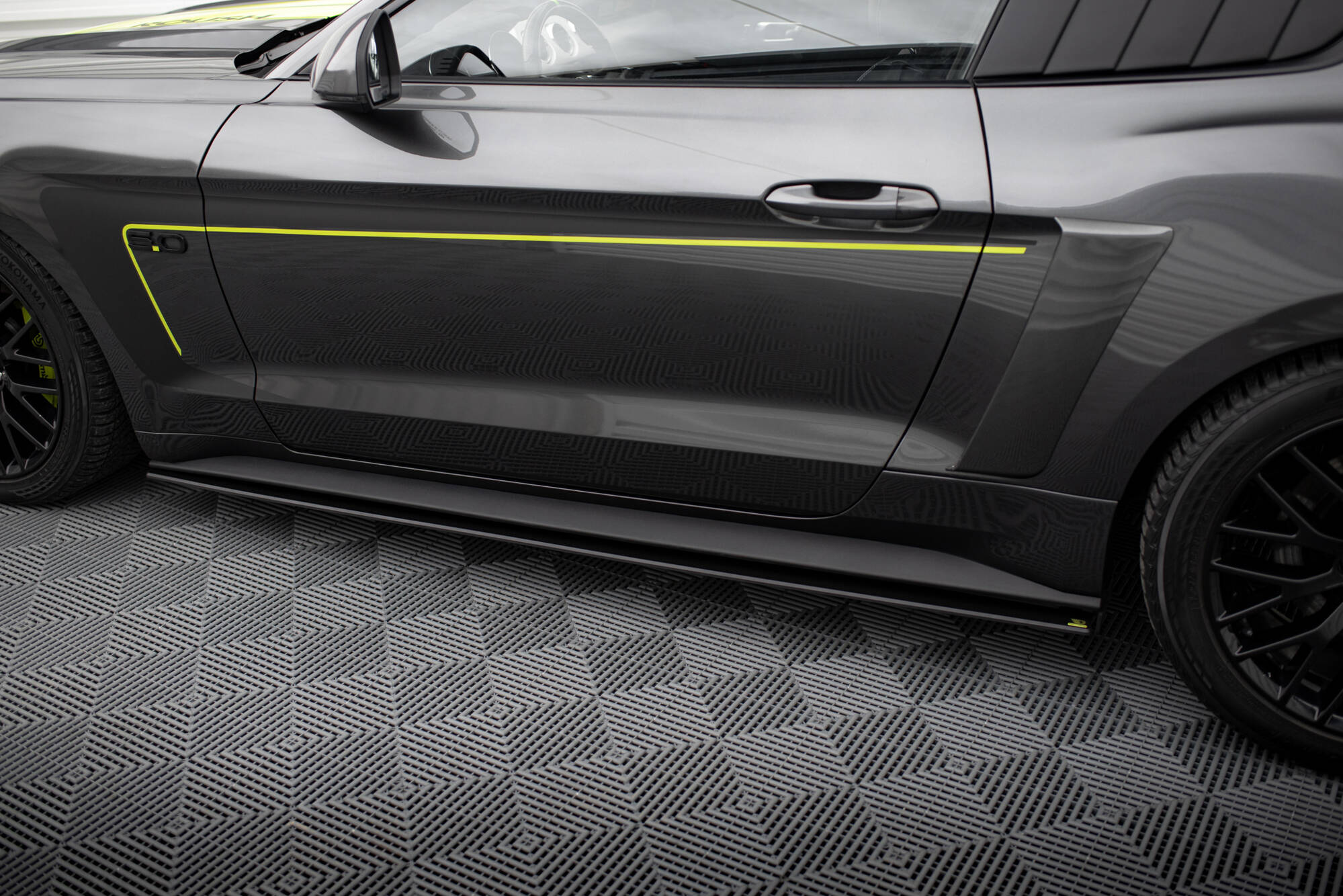 Street Pro Side Skirts Diffusers Ford Mustang GT Mk6 - Image 3
