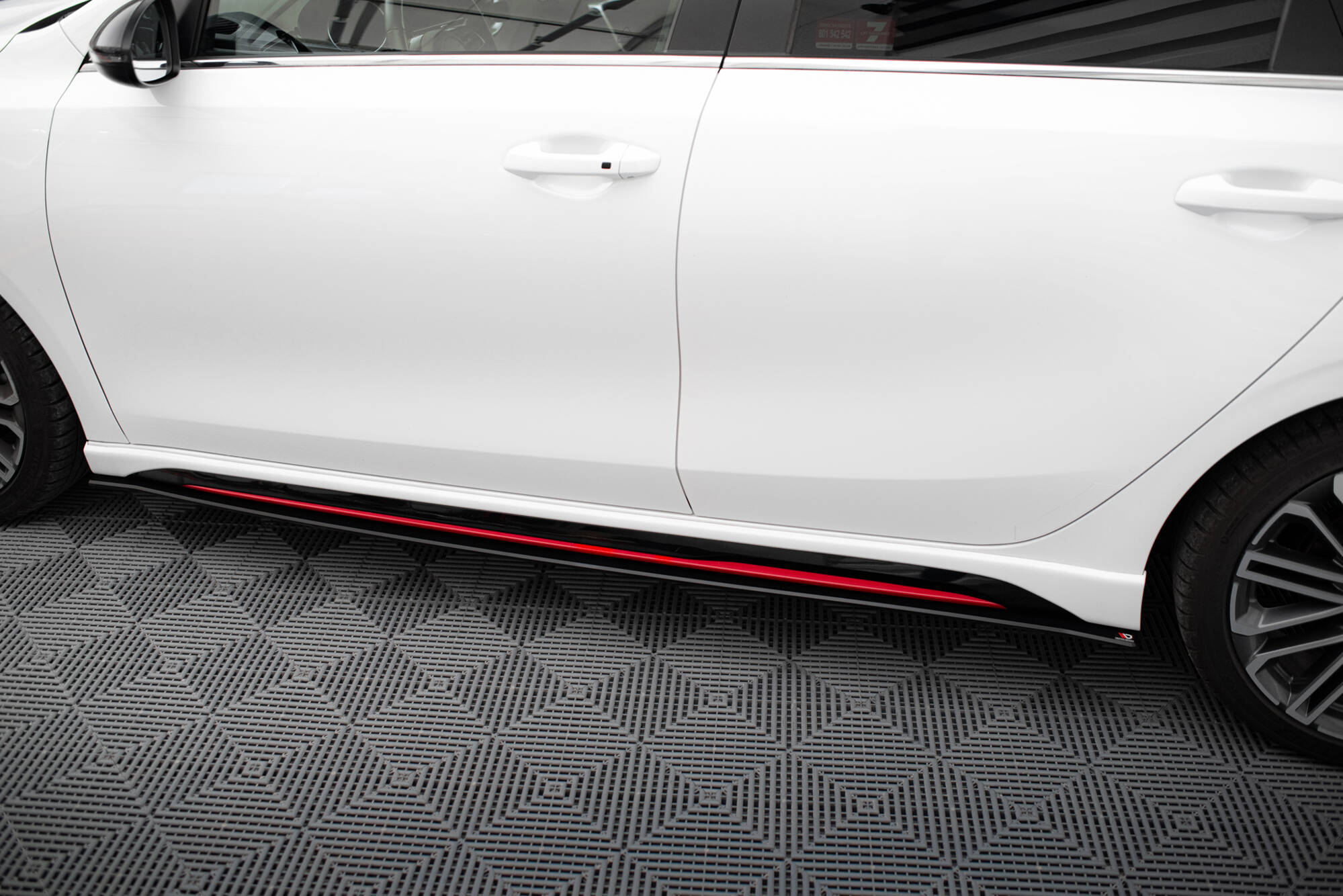 Street Pro Side Skirts Diffusers Kia Ceed GT Mk3 / Proceed Mk1 - Image 3