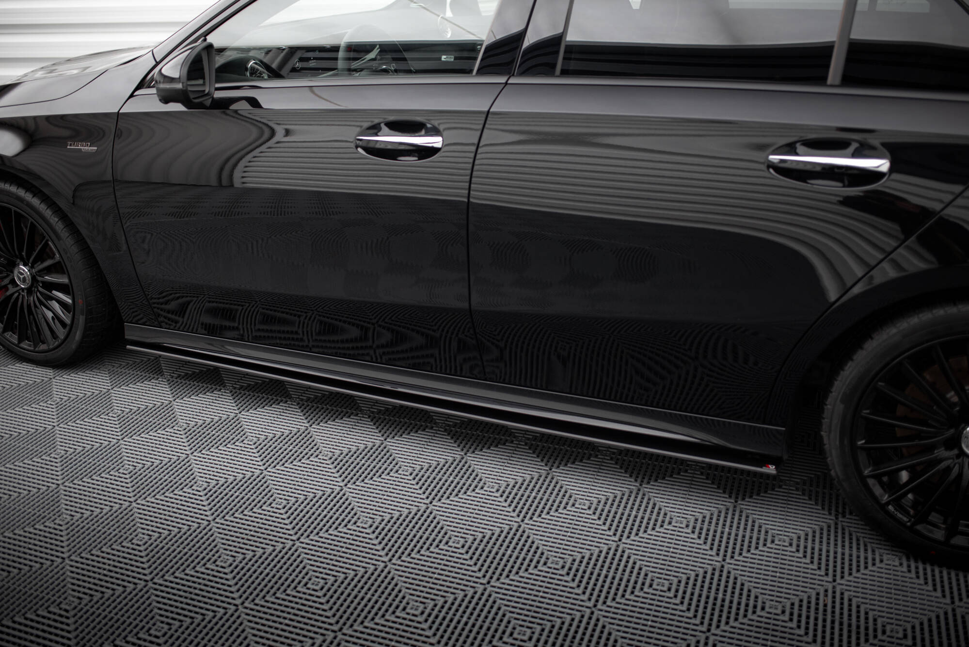 Street Pro Side Skirts Diffusers Mercedes-AMG A35 W177 Facelift - Image 3