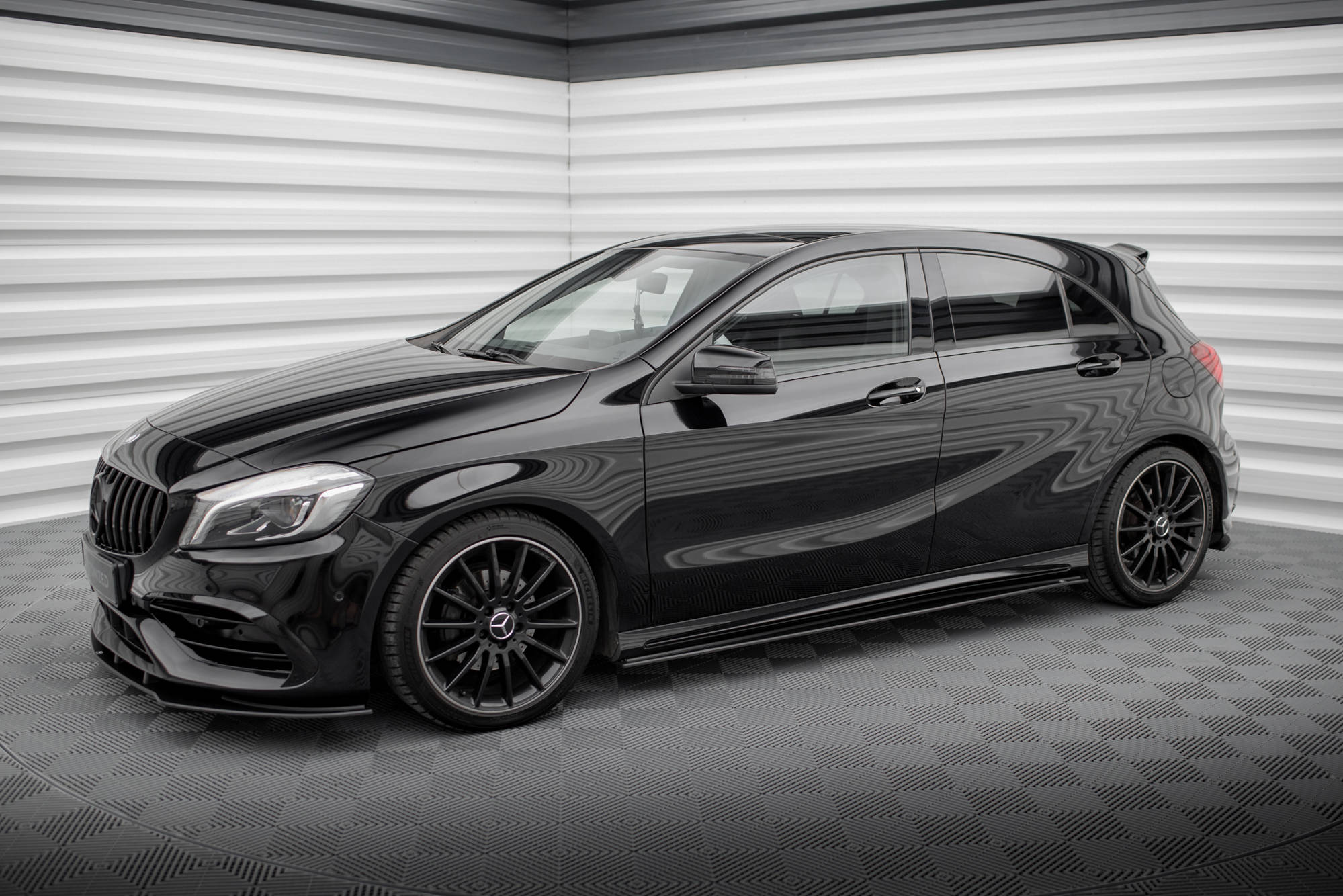 Street Pro Side Skirts Diffusers Mercedes-Benz A AMG-Line W176 Facelift - Image 2