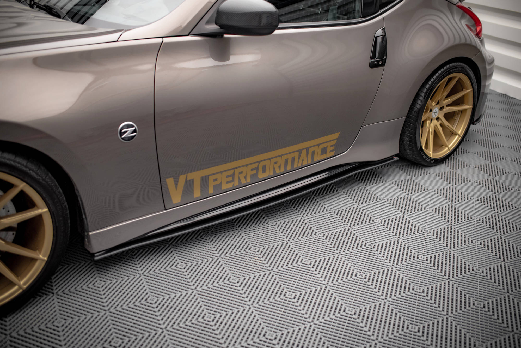 Street Pro Side Skirts Diffusers Nissan 370Z Nismo Facelift - Image 2