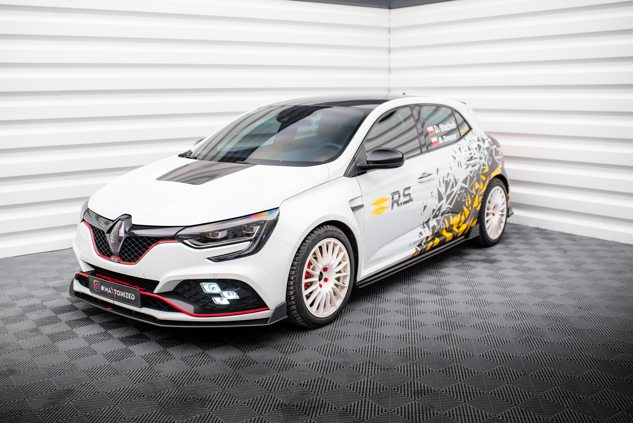 Street Pro Side Skirts Diffusers Renault Megane RS Mk4 - Image 2