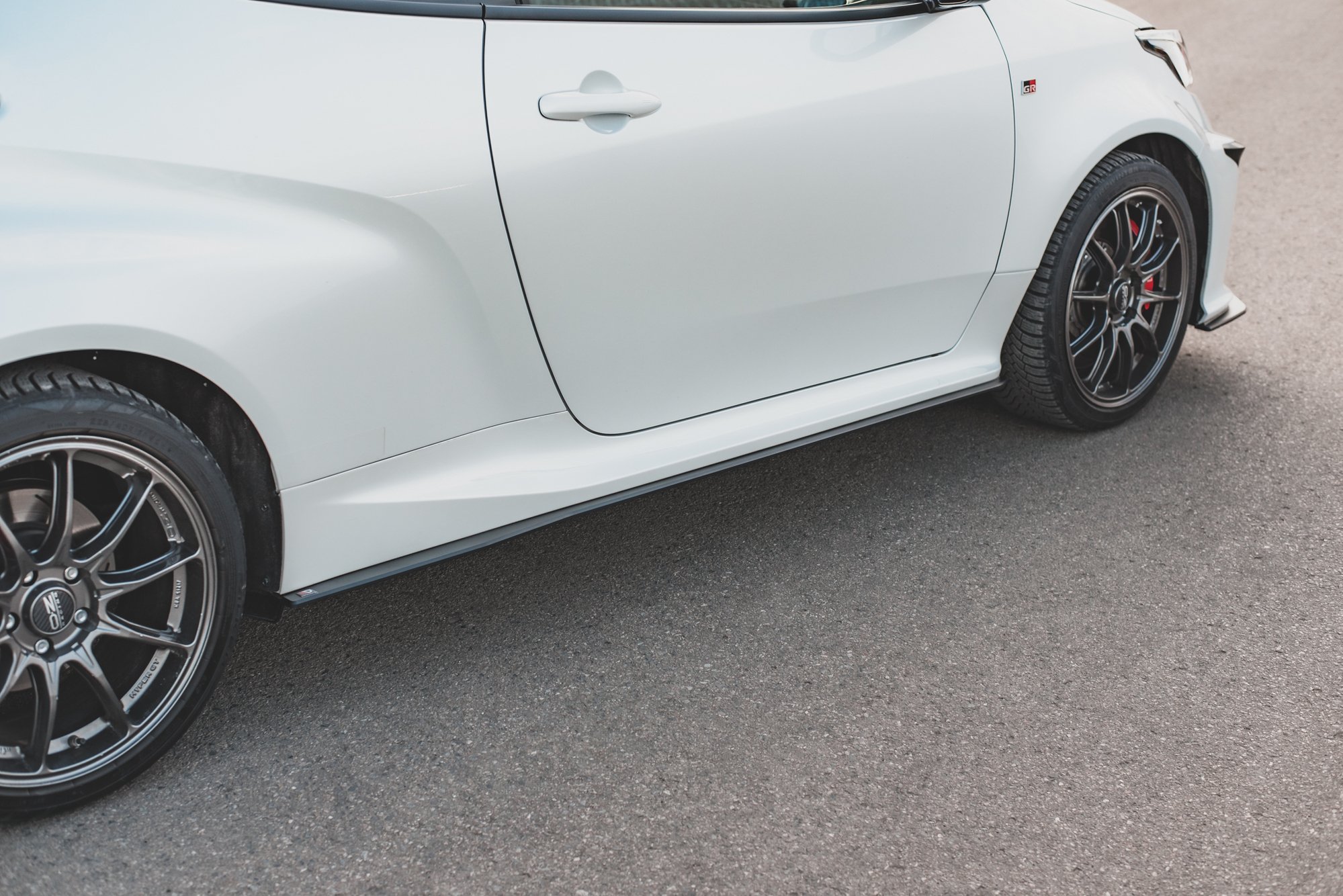 Street Pro Side Skirts Diffusers Toyota GR Yaris Mk4 - Image 3