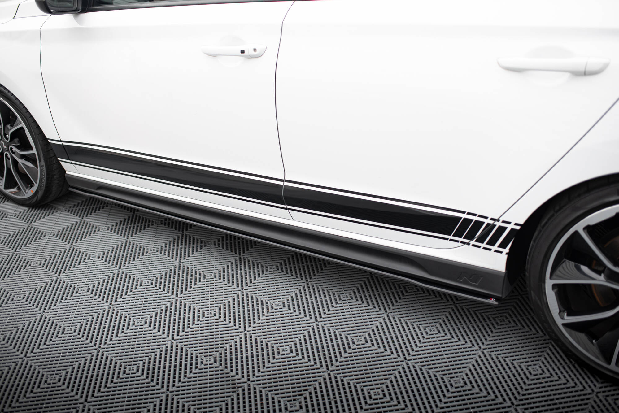 Street Pro Side Skirts Diffusers V.1 Hyundai I30 N / N-Line Hatchback / Fastback Mk3 / Mk3 Facelift - Image 3