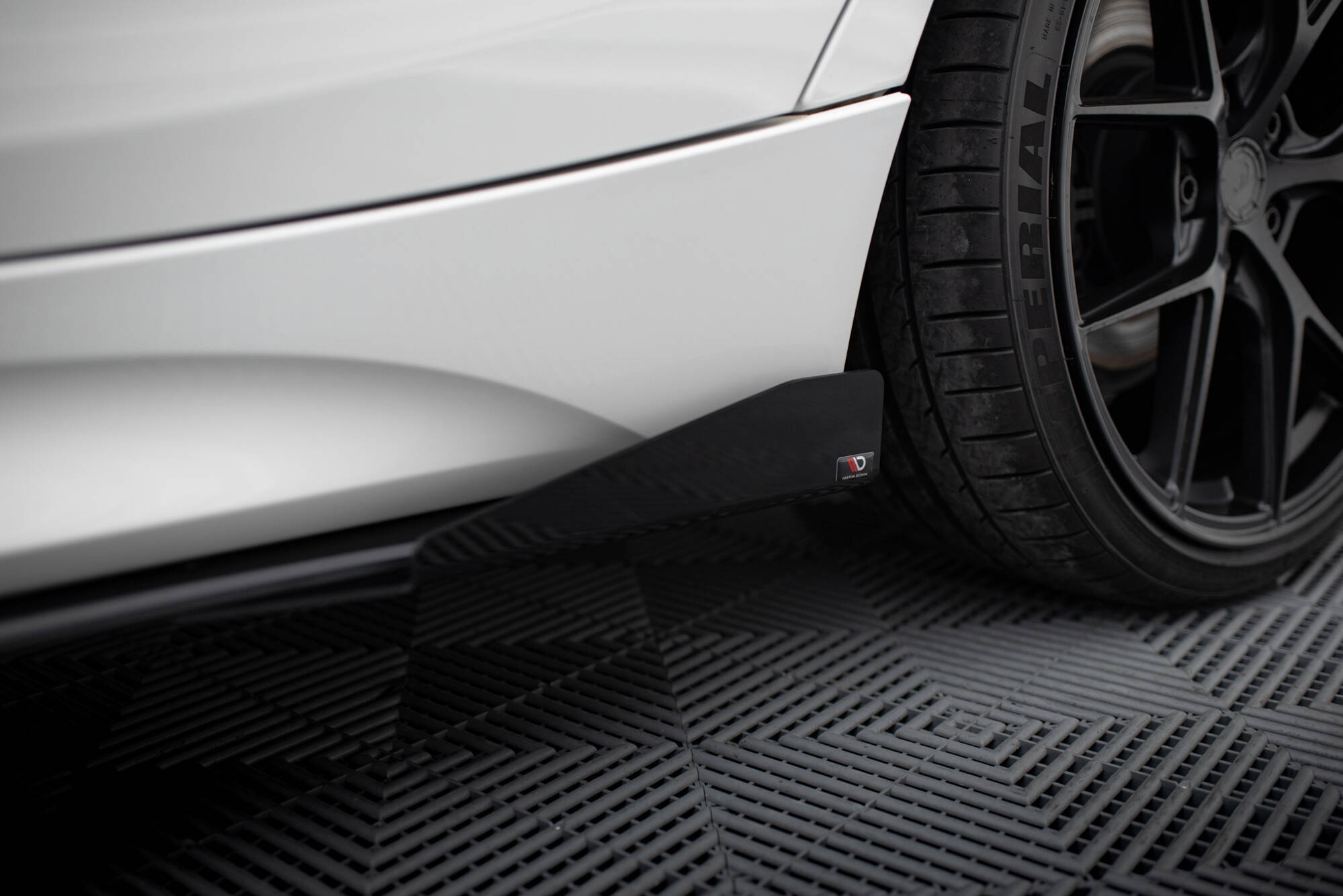 Street Pro Side Skirts Diffusers V.2 + Flaps for BMW 1 F20 M135i / M140i / M-Pack - Image 4