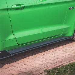 Street Pro Side Skirts Diffusers V.2 Ford Mustang GT Mk6 Facelift