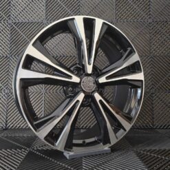 Jante PESA 18x7 ET45 5X114.3 - BLACK MACHINED FACE