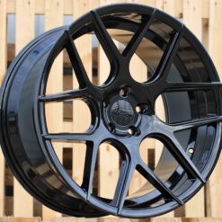 Jante HAXER R18x10 ET15 5x120 - Black