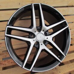 Jante Mercedes 20x8.5 ET43 5x112 - Black Polished