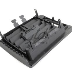 Alternative view of Ventilação Frontal Direita Preta Mercedes-Benz Classe C W204 2007-2011