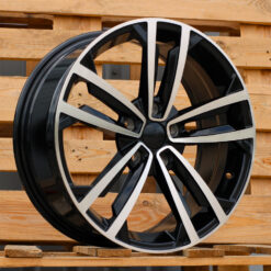 Jante VW R17x7 ET45 5x112 - Black Polished