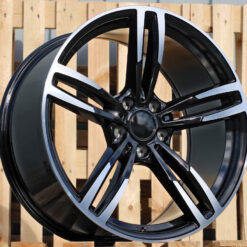 Jante BMW 17x8 ET34 5x120 - Black Polished