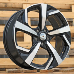 Jante Nissan 19x7.5 ET40 5x114.3 - Black Polished