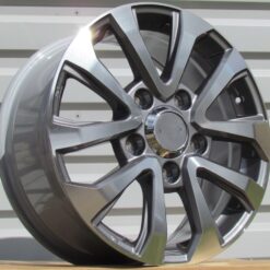 Jante Toyota R18x8 ET60 5x150 - Grey Polished