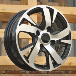 Jante RACIN 14x5.5 ET45 4x114.3 - Black Polished