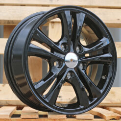 Jante RACIN R15x6 ET42 5x114.3 - Black