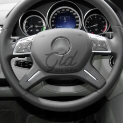 Alternative view of Moldura Volante Cromado / Cinza Escuro Mercedes-Benz Classe C E M G ML GLS W204 W212 W166 W463 2011-2019
