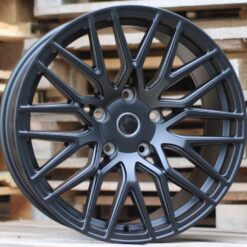 Jante RACIN R18x8.5 ET40 5x127 - Black Half Matt