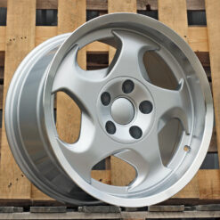 Jante BMW B2418 R17x8 ET15 5x120 - Silver+Polished Lip