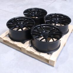 Jante JR Wheels Complete Sets 20x9;8,5 ET43 5x120 - Matt Black
