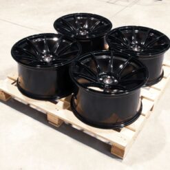 Jante JR Wheels Complete Sets 20x11 ET20 5x112 - Black