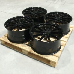 Jante JR Wheels Complete Sets 21x10 ET25 5x112 - Black