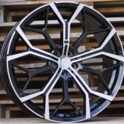 Jante BMW 22x9.5 ET32 5x112 - Black Polished