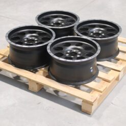 Jante JR Wheels Complete Sets 17x8,5 ET35 6x114.3 - Matt Black