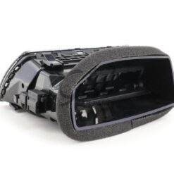 Alternative view of Grelha Ventilação Frontal Direita Volkswagen Passat B6 B7 CC 2006-2015