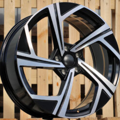 Jante VW B5851 R17x7.5 ET42 5x112 - Black Polished