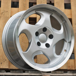 Jante BMW B2417 R17x8 ET15 5x120 - Silver+Polished Lip