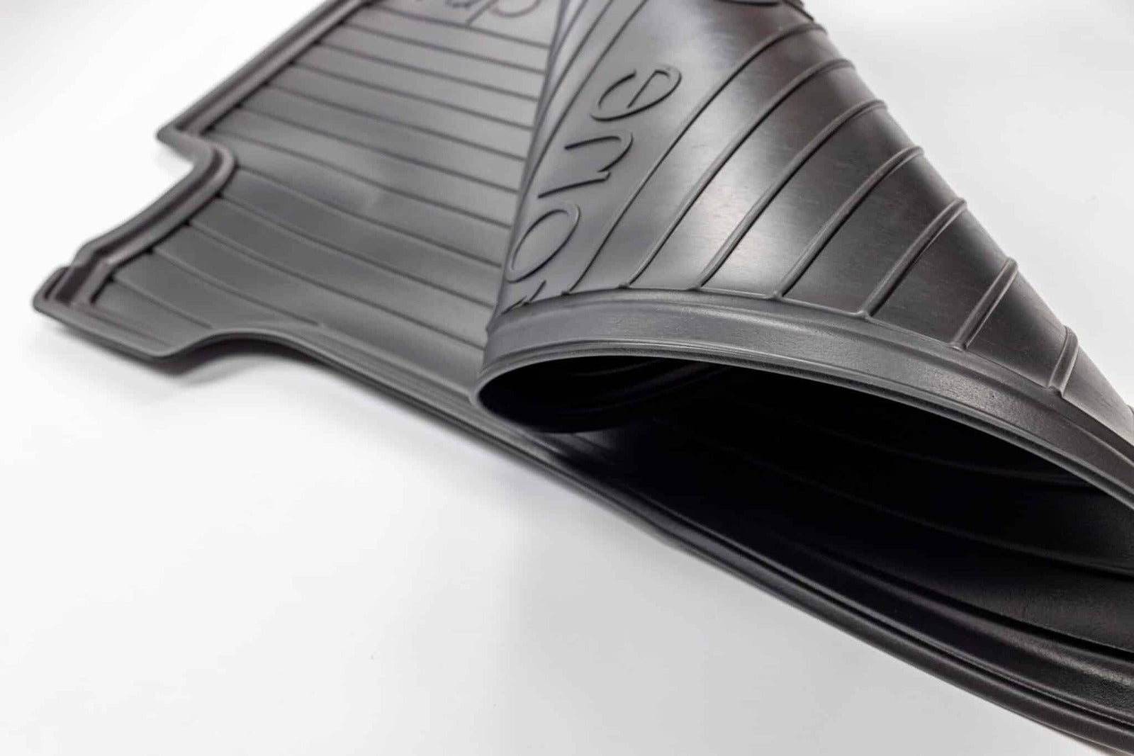 TAPETE BORRACHA P/ MALA DRYZONE FORD PUMA 2019-> PISO SUPERIOR - Image 8