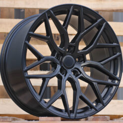 Jante RACIN 19x8.5 ET40 5x108 - Black Half Matt
