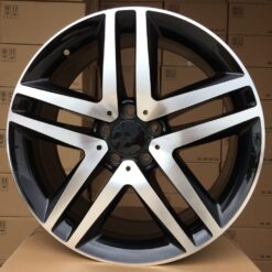 Jante Mercedes 19x8 ET52 5x112 - Black Polished