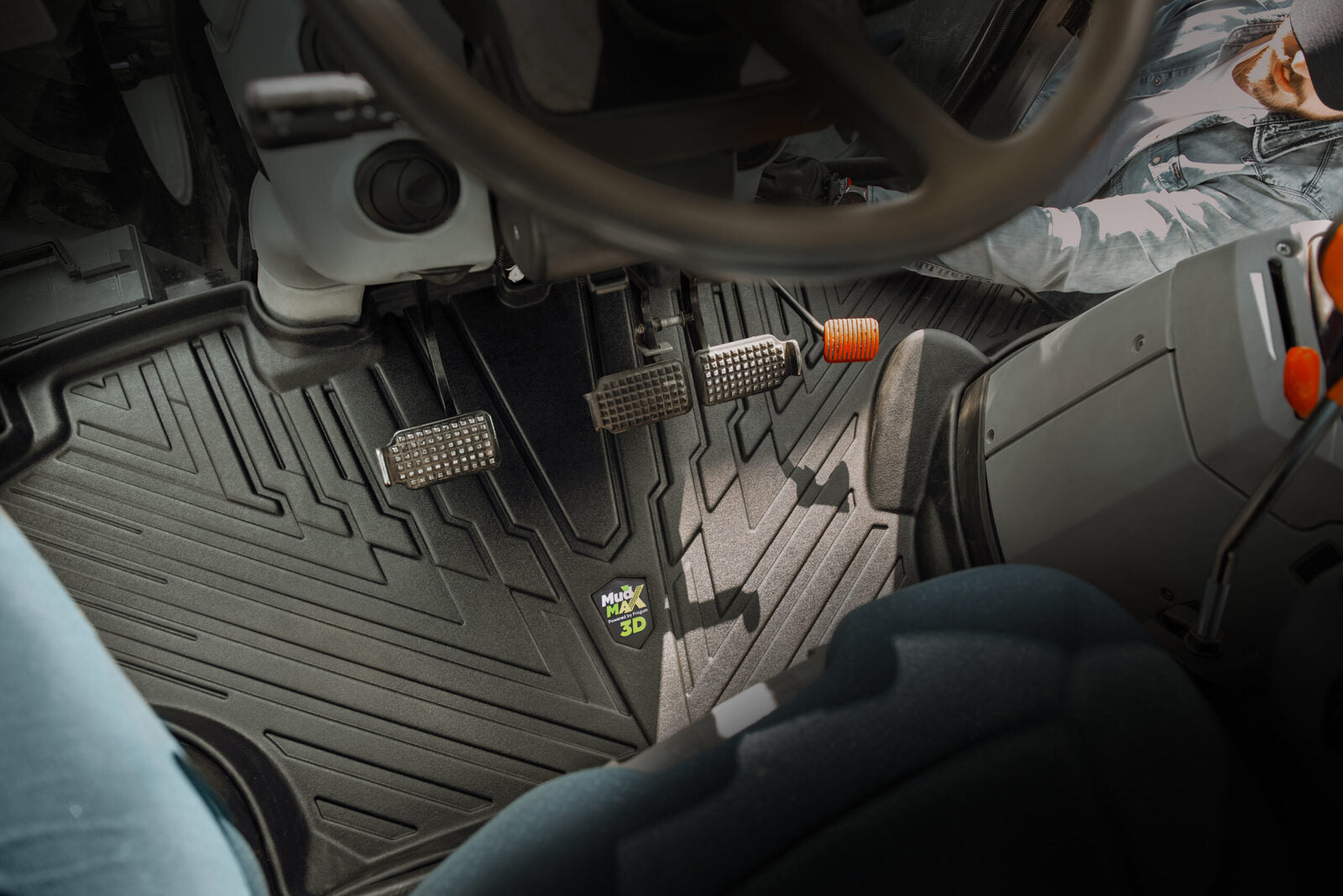 TAPETE BORRACHA TRATOR MUDMAX NEW HOLLAND TM 125 2002-2007 - Image 2