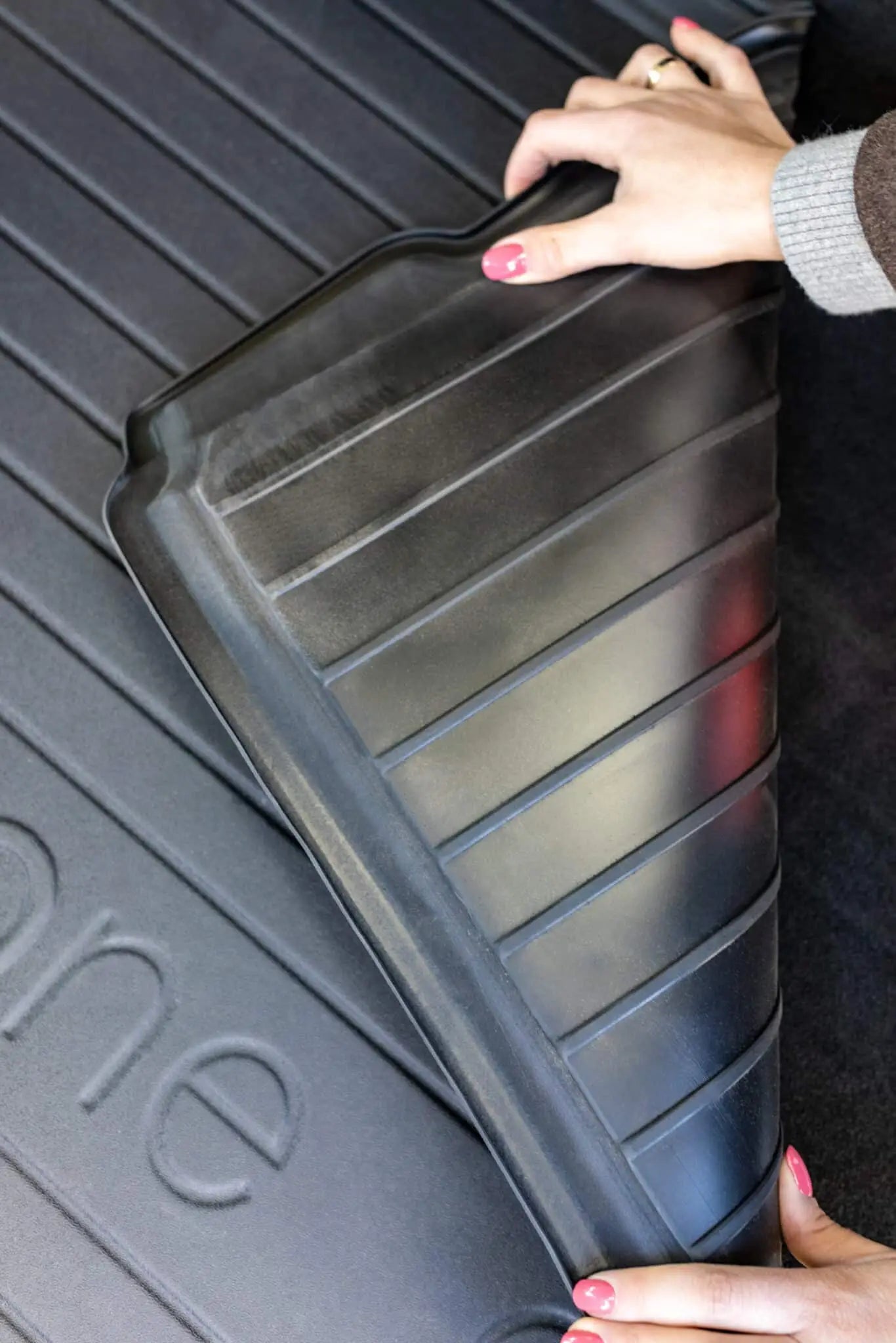 TAPETE BORRACHA P/ MALA DRYZONE RENAULT TALISMAN CARRINHA 2015-2022 - Image 11