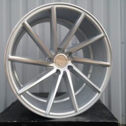 Jante RACIN R19x9 ET35 5x120 - Machined Silver
