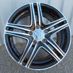 Jante RACIN R15x6.5 ET39 5x105 - Black Polished