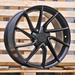 Jante Tesla R18x8.5 ET38 5x114.3 - Black Half Matt