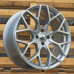 Jante SMART R17x7.5 ET25 4x100 - Machined Silver