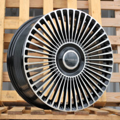 Jante 4X4 R20x8.5 ET45 6x139.7 - Black Polished