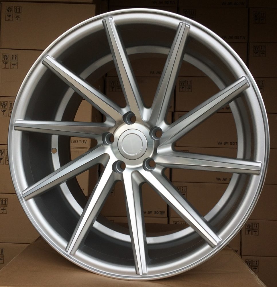 Jante RACIN B1059 R18x8 ET35 5x100 - Polished Silver+Powder Coating